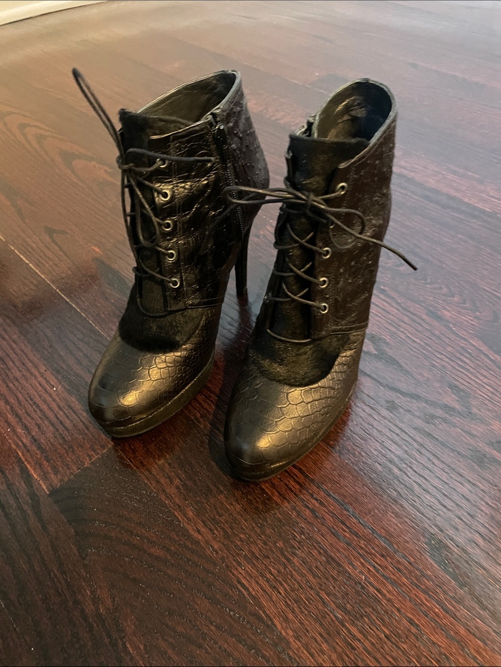 Stuart Weitzman Black Textured Lace-Up Stiletto Ankle Boots